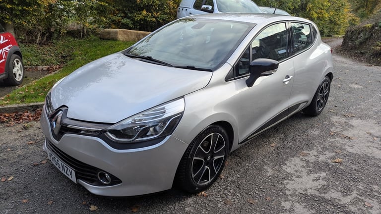 image for 2016 Renault Clio 0.9 TCE 90 Dynamique Nav 5dr HATCHBACK Petrol Manual