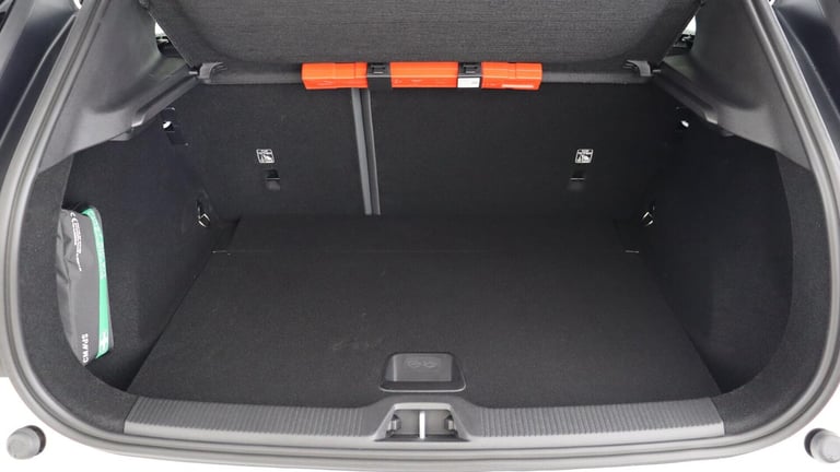 2025 Volvo EX30 Twin Performance Plus (Harman Kardon Sound, Apple CarPlay, BLIS) ESTATE Electric ...