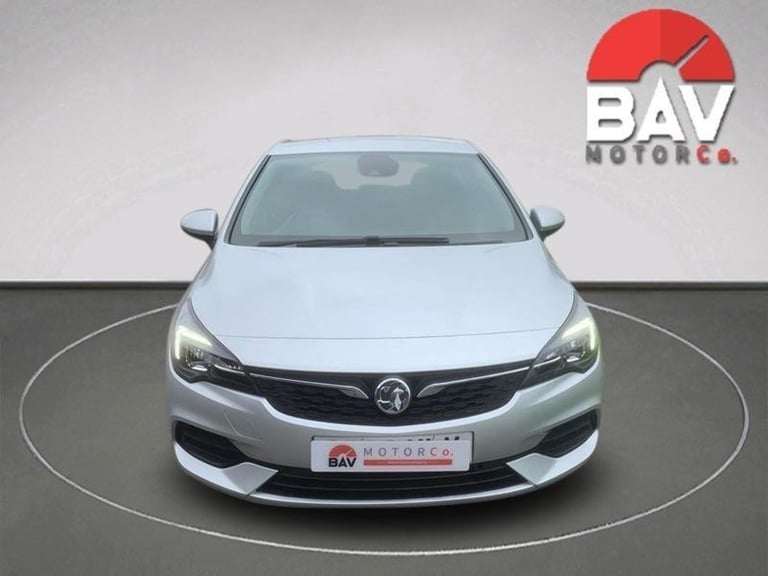 2020 Vauxhall Astra SRI 1.2T - New MOT - Only 41000 miles