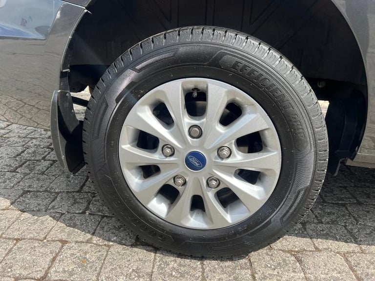 2023 Ford Transit Custom 2.0 320 EcoBlue Limited Panel Van 5dr Diesel Auto L2 H1 Euro 6 (170 ps) ...