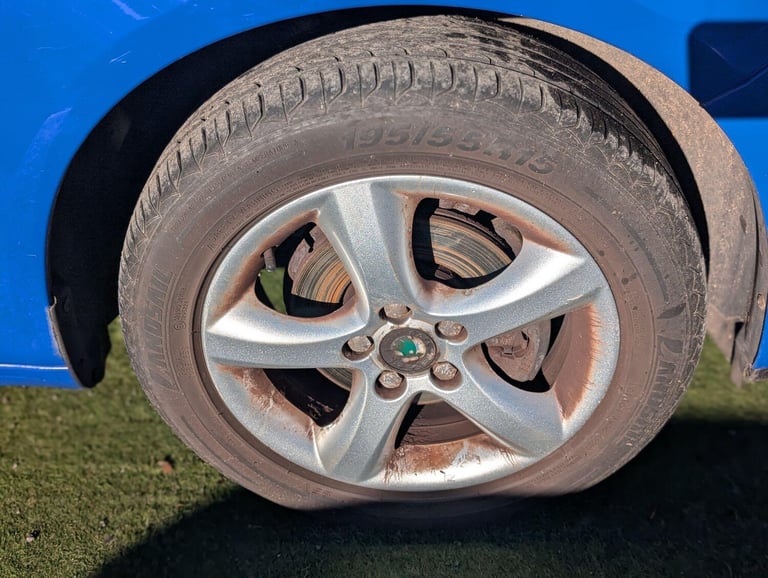 2009 Skoda Fabia 1.2 HTP 12V 2 5dr HATCHBACK Petrol Manual