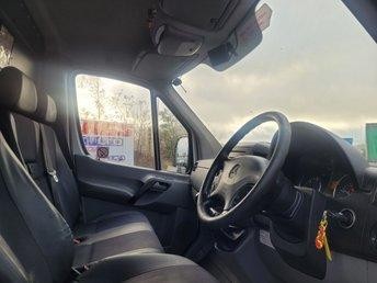 2012 ON 12 PLATE MERCEDES-BENZ SPRINTER 513CDI 2200CC 5000KG CHERRY PICKER 