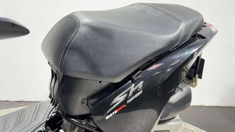 Honda SH125 SH 125 2016 NON RUNNING PROJECT BIKE 125CC