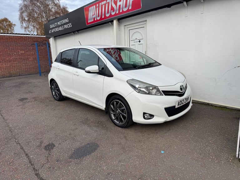 2012 Toyota Yaris 1.33 VVT-i Trend 5dr HATCHBACK PETROL Manual