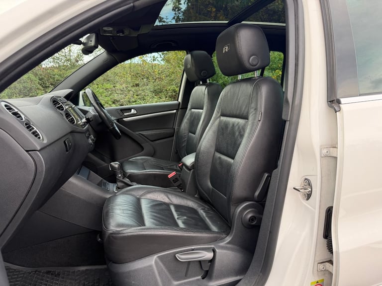 Volkswagen Tiguan 2.0 TDI Blue Motion Tech R-Line DSG 4WD 5dr DIESEL 2013/63