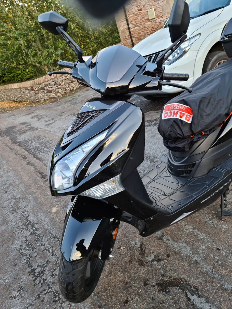 Wangye, 2022, 125 (cc) scooter.