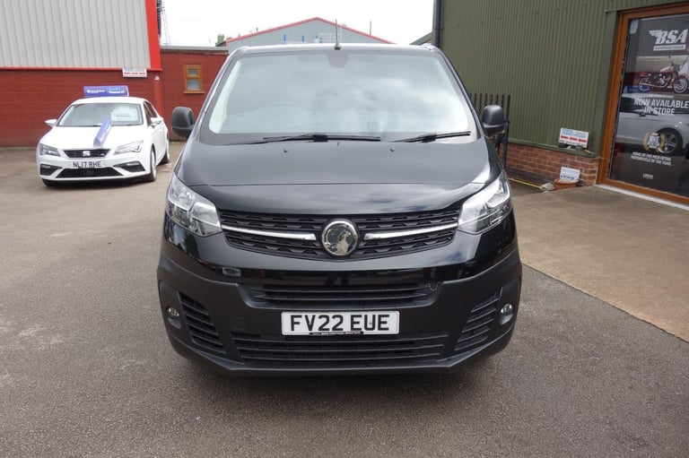 Vauxhall Vivaro 3100 2.0d 145PS Dynamic H1 Van Auto DIESEL AUTOMATIC 2022/22