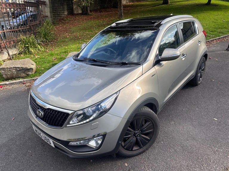 2015 Kia Sportage 2.0 CRDi KX-4 SUV 5dr Diesel Manual AWD Euro 5 (181 bhp) ESTATE Diesel Manual