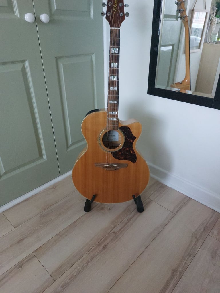 image for Takemine EG523SC with stand