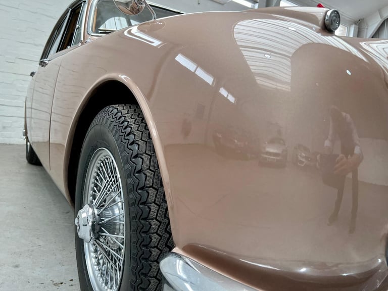 1965 Daimler V8 Petrol Automatic