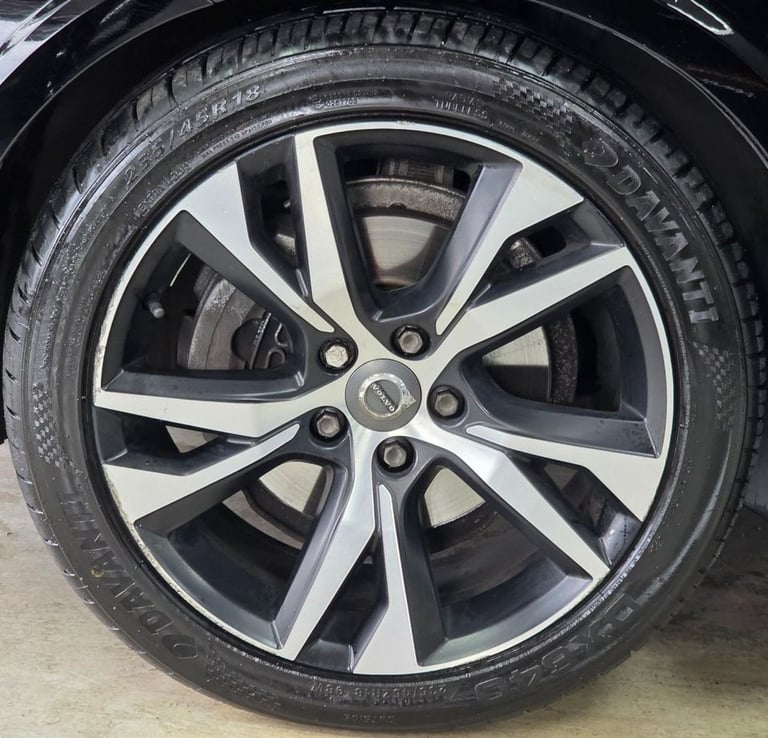 2021 Volvo V60 2.0 B3 MHEV R-Design Estate 5dr Petrol Hybrid Auto Euro 6 (s/s) (163 ps) Estate PE...