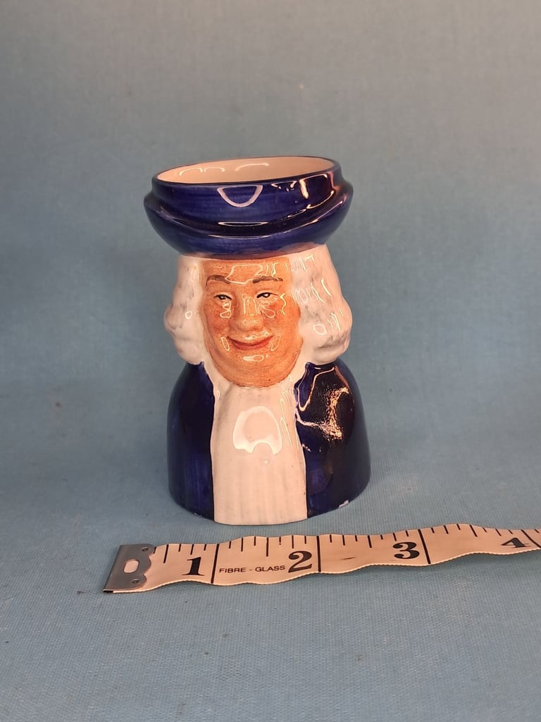 Vintage Wood & Sons Quaker Oats Character Toby Jug. Blue Hand Painted Man.