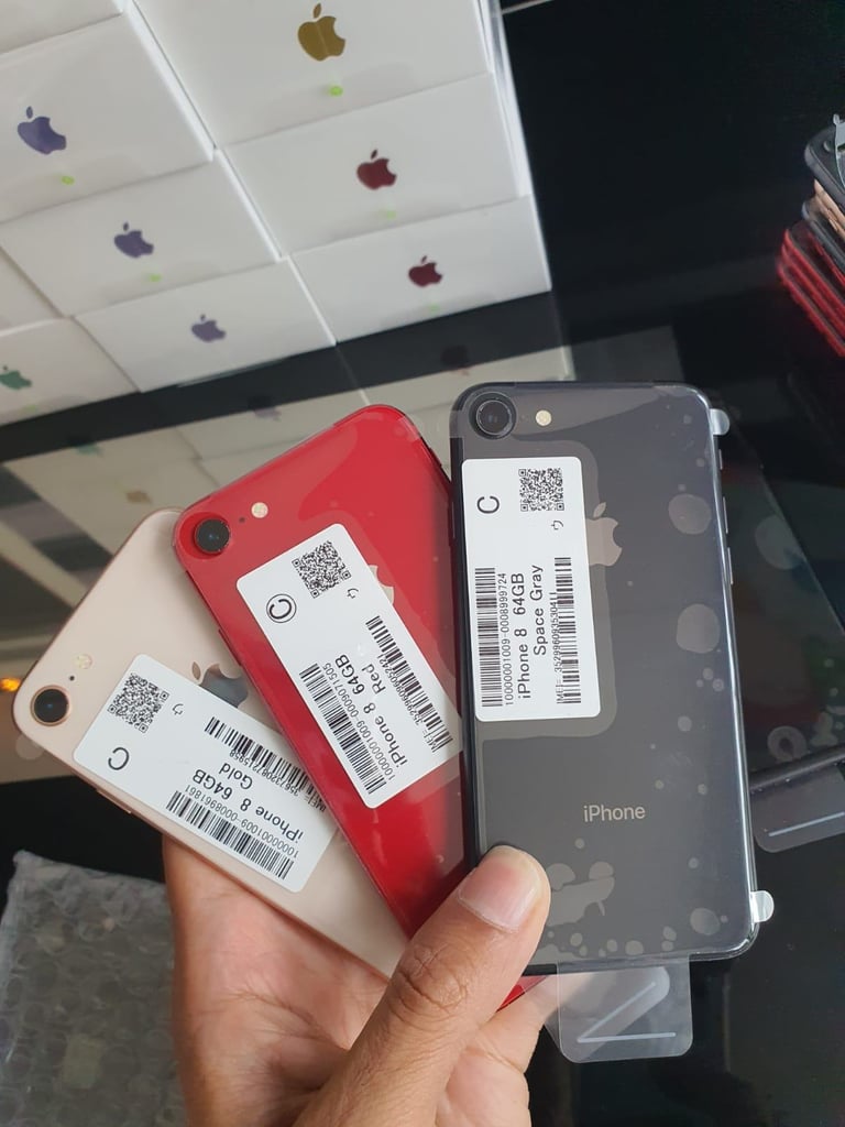 iPhone 8/8 Plus 64GB Unlocked Immaculate Condition Any Color PICK UP ONLY