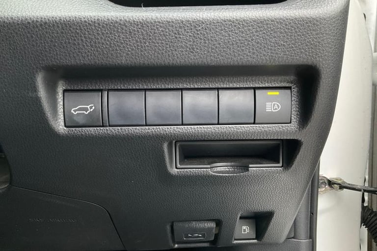 2020 Toyota RAV4 2.5 VVT-i Hybrid Design 5dr CVT**REAR CAMERA - FRONT &amp; REAR SENSORS - POWER ...