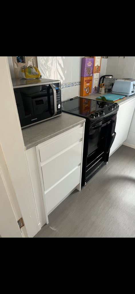 Friendly Glasgow Southside Domestic and Commerical Cleaner