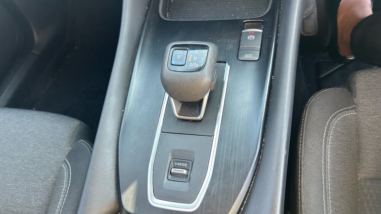 2022 Nissan Qashqai 1.3 DiG-T MH 158 N-Connecta 5dr Xtronic Petrol Hatchback Hatchback Petrol Aut...