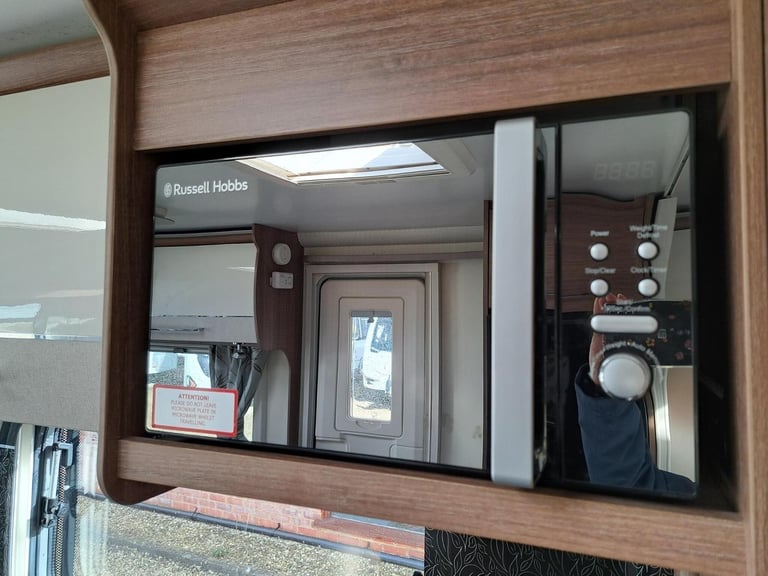 2020 Bailey Unicorn Cadiz Black Edition