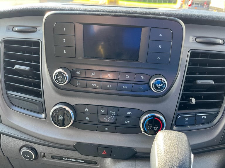 2019 Ford Transit Custom 2.0 320 EcoBlue Trend Auto L1 H2 Euro 6 (s/s) 5dr PANEL VAN Diesel Autom...