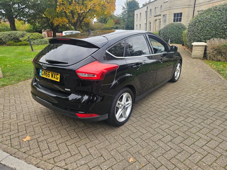 Ford focus 1.0 t TITANIUM X  66 REG ULEZ £30 AYEAR TAX CAMBELT REPLACED 
