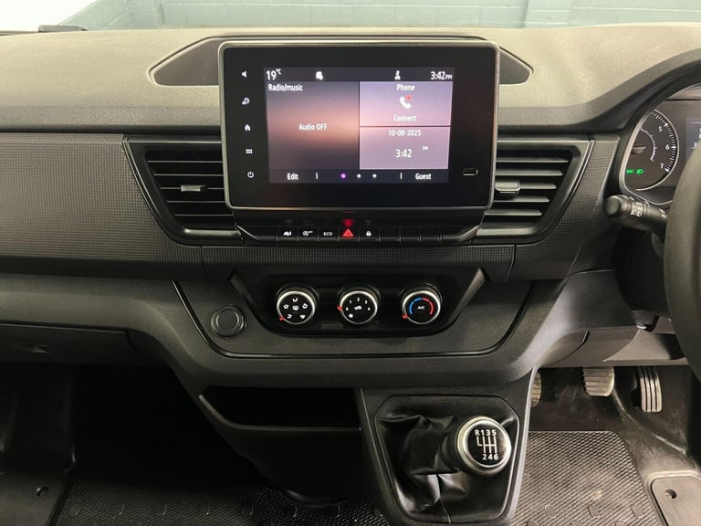 2023 Renault Trafic 2.0 dCi Blue SL28 Business+ L1 H1 Euro 6 (s/s) 5dr Panel Van Diesel Manual