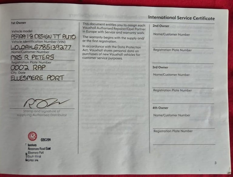 Automatic - Convertible. Leather seats. Serviced 12 times. 2008 Vauxhall Astra TwinTop Design 1.8