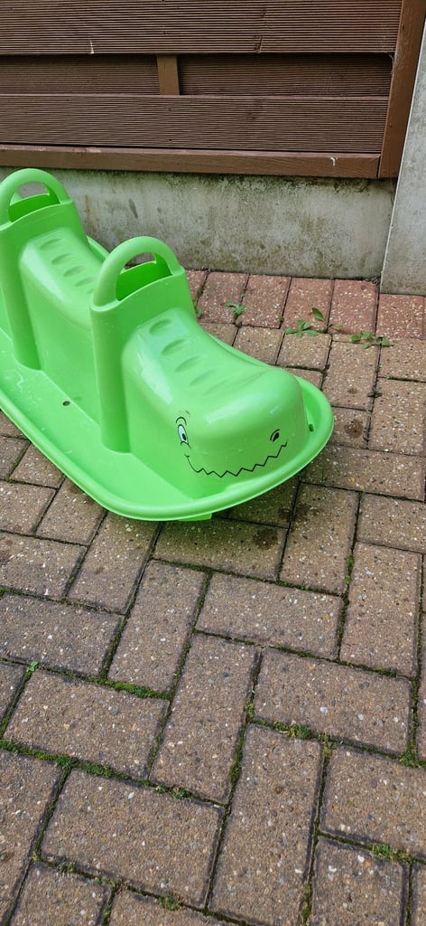 CHAD VALLEY GREEN ROCKING CROCODILE. IN EXCELLENT CONDITION.