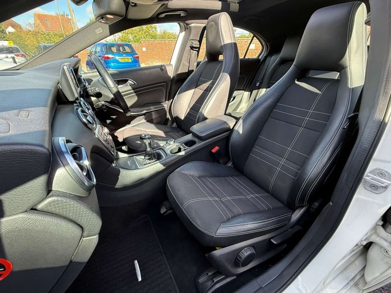 2014 Mercedes-Benz A-Class 1.6 A180 BlueEfficiency Sport 5dr Hatchback Petrol Manual