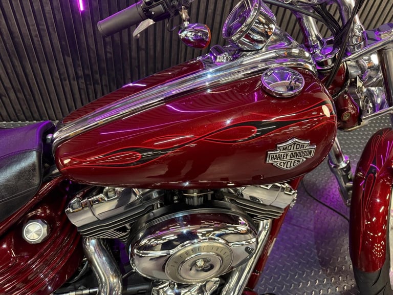 2009 Harley-Davidson Softail 1584 FXCWC Rocker C