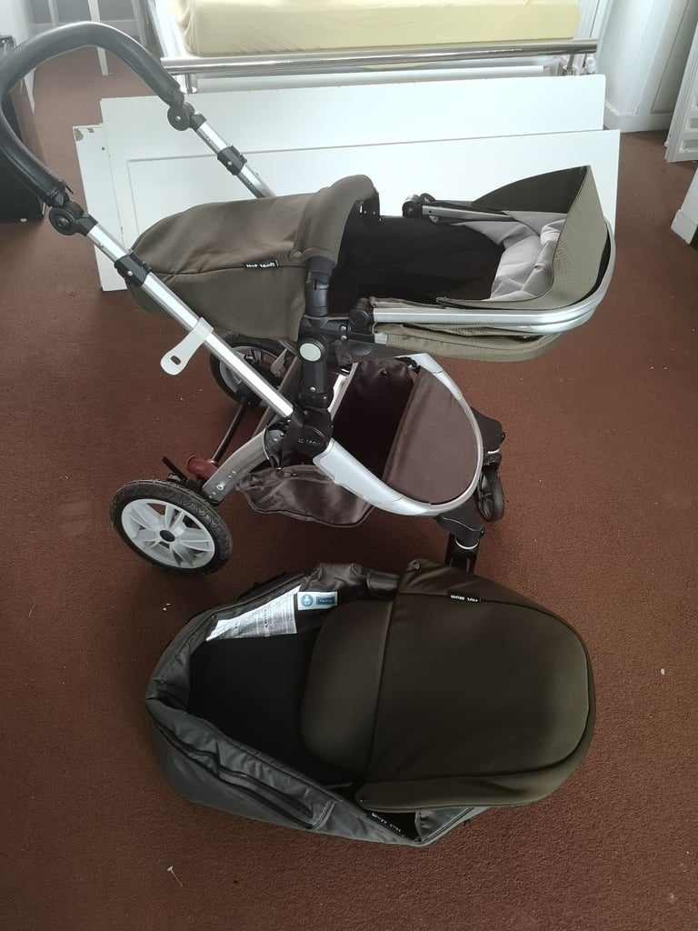image for 2 in 1 Pram and Pushchair - Hot Mom