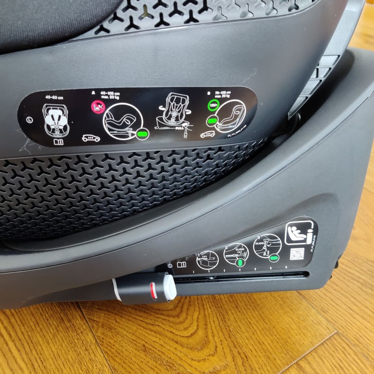 Cybex Sirona Gi i-Size 360 car seat like new