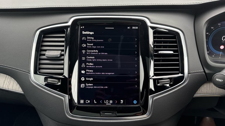 2024 Volvo XC90 2.0 B5P [250] Ultra Dark 5dr AWD Geartronic Petrol Estate Estate Petrol Automatic