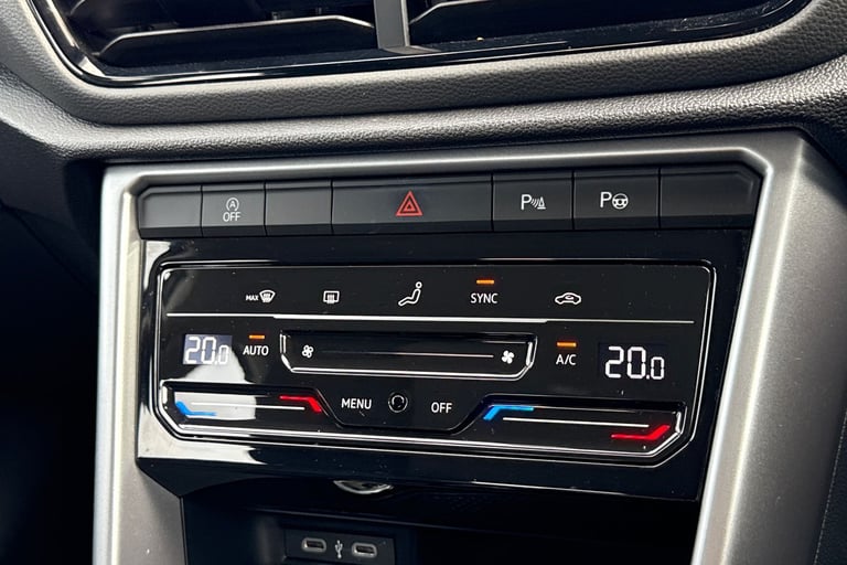 2023 Volkswagen T-Roc 1.5 TSI Life 5dr HATCHBACK PETROL Manual