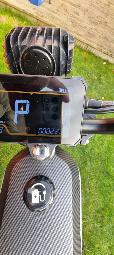 Hardly used electric dirt bike 2500W 