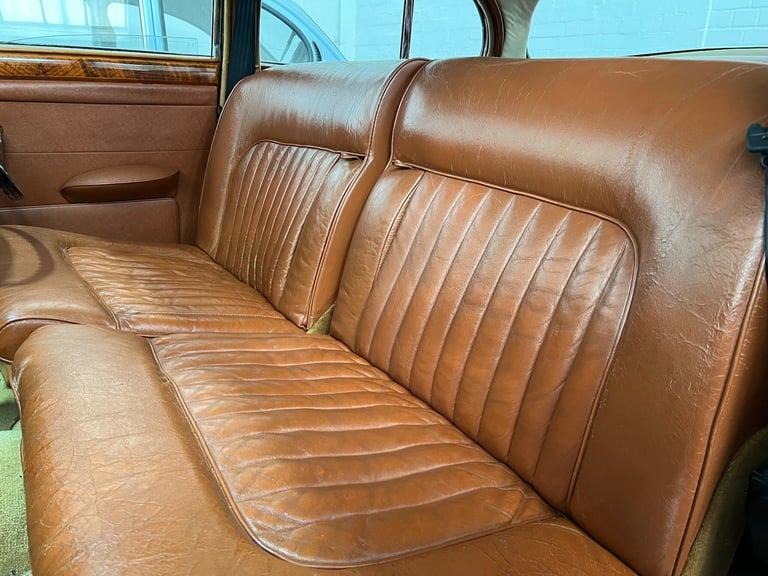 1965 Daimler V8 Petrol Automatic