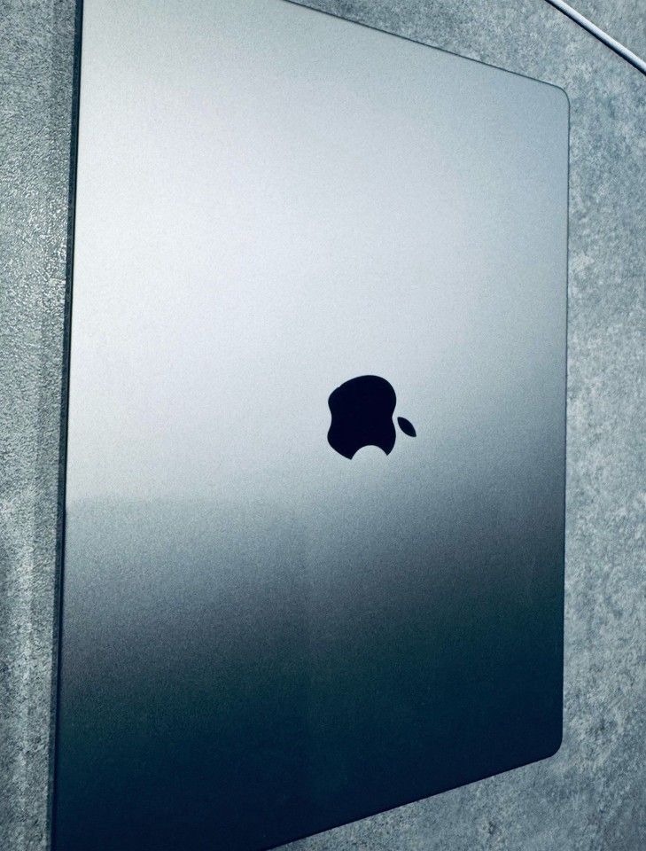 Apple MacBook Pro 16-inch Grey 10-Core with M1 Pro Chip, 16GB RAM, 512GB SSD