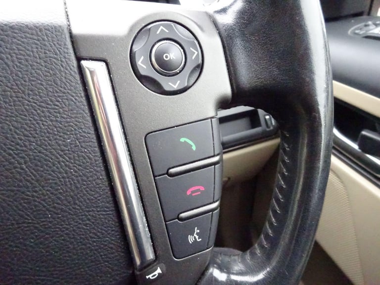 2013 Land Rover Freelander 2 2.2 SD4 HSE CommandShift 4WD Euro 5 5dr ESTATE Diesel Automatic