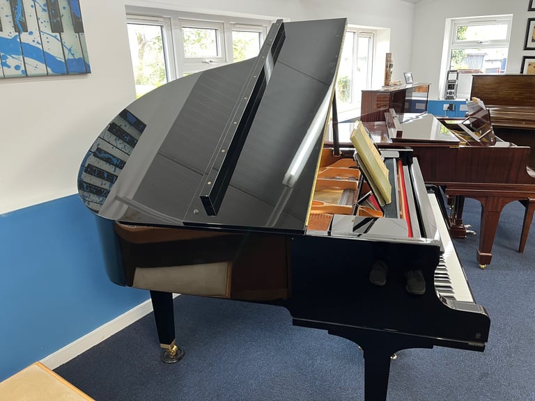 Yamaha Baby Grand GC1 Free Local Delivery Sevenoaks Kent 