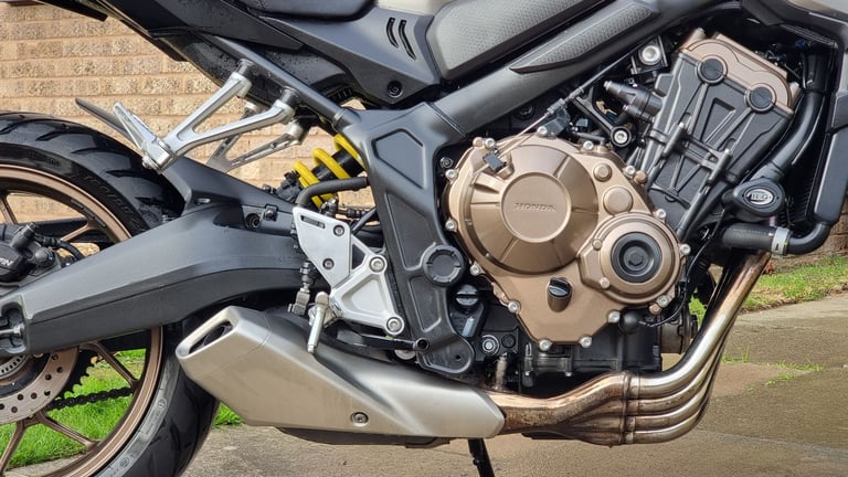Honda CB650R, Silver, 2021, 650cc, A2 Restricted, Low mileage, fresh MOT and service