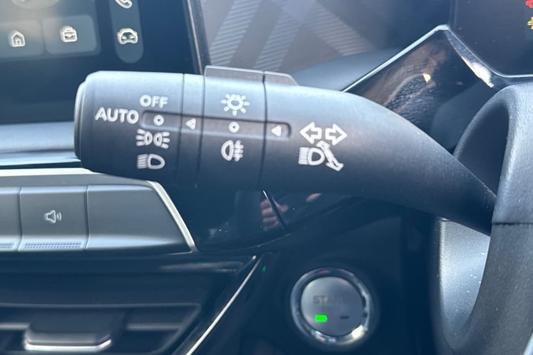 2025 MG MG3 105243 Hatchback Hybrid Automatic