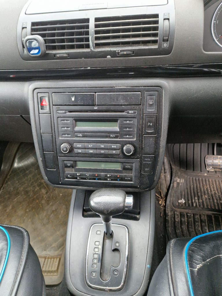 2009 Volkswagen Sharan 1.9L MPV Diesel Auto