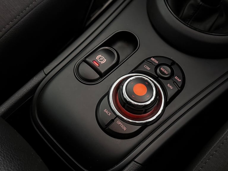 2018 MINI Countryman 2.0 Cooper D 5dr Auto HATCHBACK DIESEL Automatic