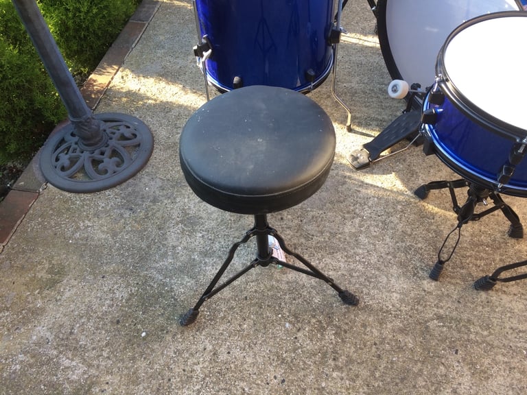 Gear 4 Music Drum Kit new electric blue 