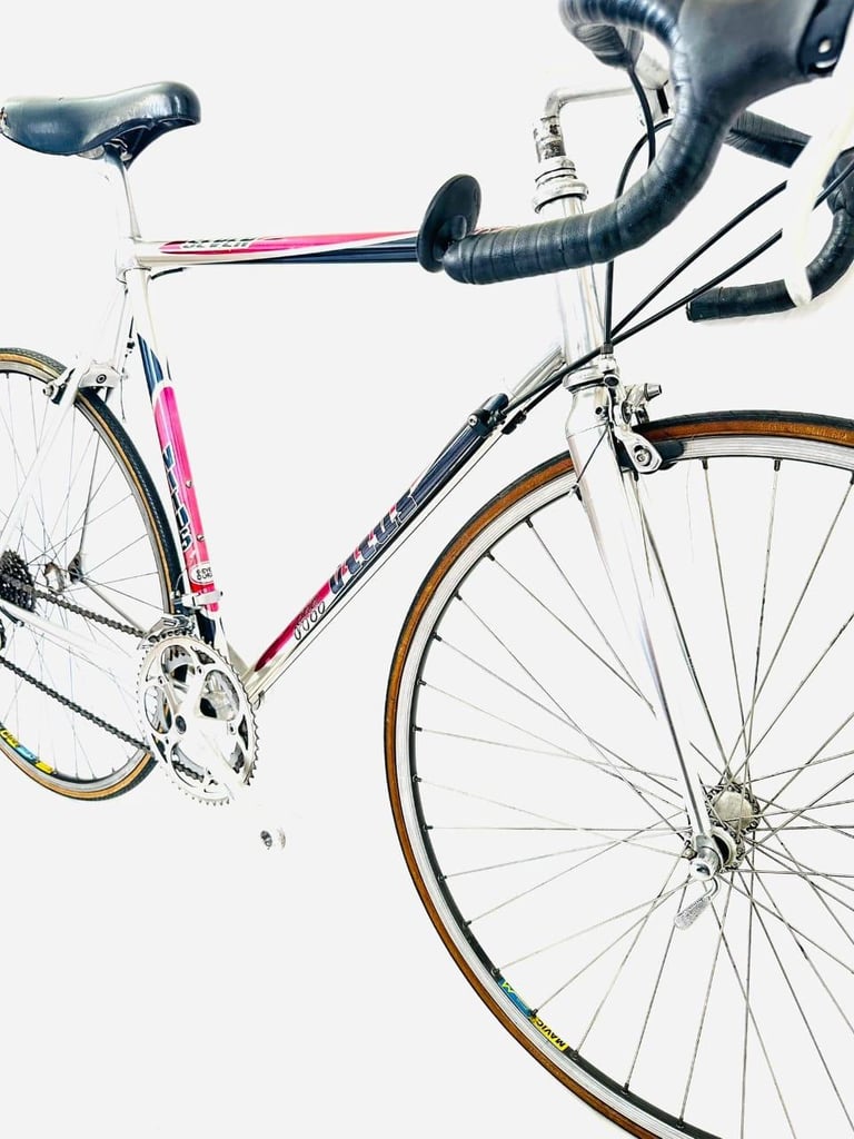 VITUS SEVEN Size/54 cm 12 Speed Shimano 105 Groupset Road Bike