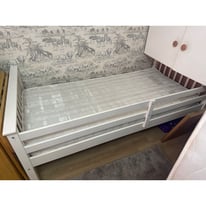 Free single bed with mattress 