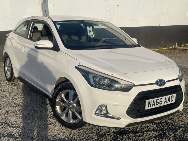 image for 2016 Hyundai i20 1.2 SE 3dr COUPE PETROL Manual