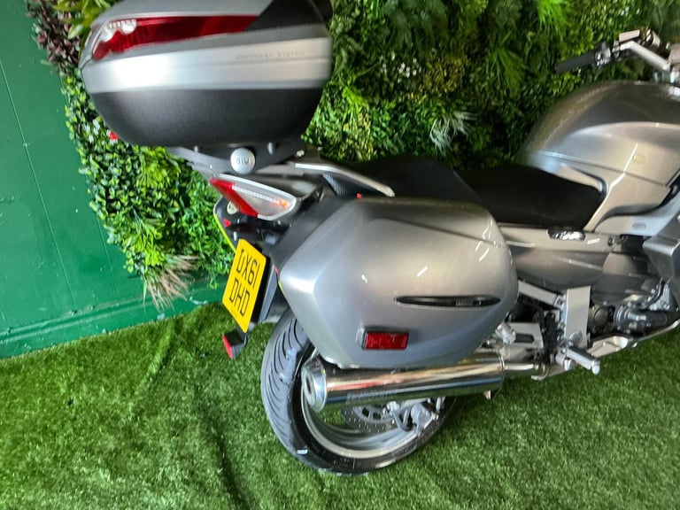 Yamaha fjr 1300 free delivery 