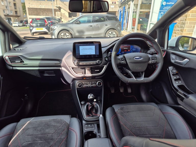  Ford Fiesta Fiesta ST-Line Vignale 5 door 1.0L EcoBoost 100PS FWD 6-Speed Manual Petrol Manual