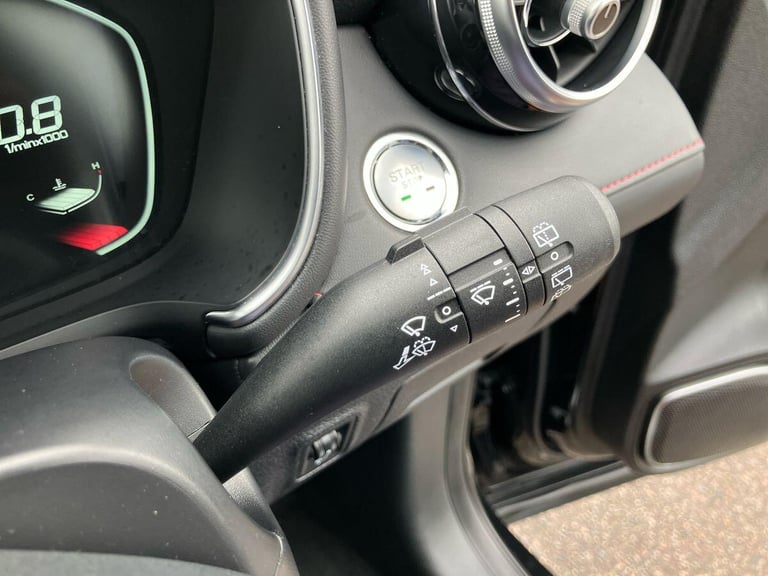 2022 MG MG HS EXCITE DCT ESTATE Petrol Automatic