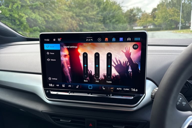 2025 Volkswagen ID.5 Pro 77kWh Match Auto 5dr SUV Automatic