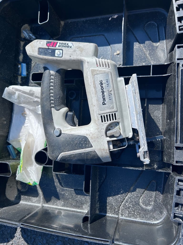 Panasonic 14v/18v cordless power tools